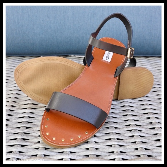 STEVE MADDEN ANKLE STRAP VEGAN LEATHER SANDALS - Picture 4 of 7